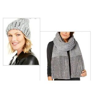 $98.00 DKNY Flat-Stud Metallic Rib-Knit Scarf and Beanie Combo Gray/Silver